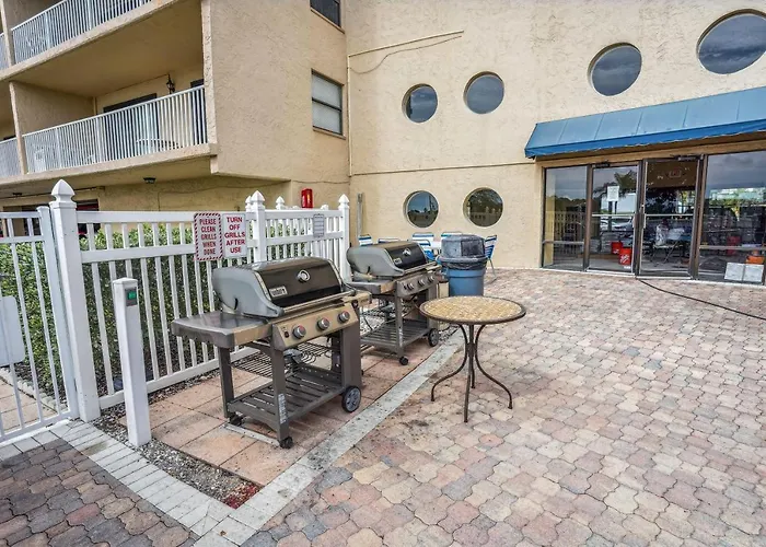 Bayshore Yacht & Tennis 409 - Premier Holiday home Clearwater Beach