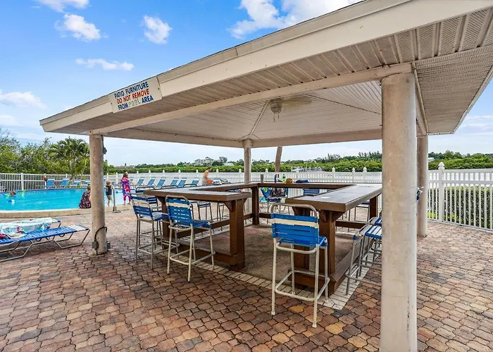 Holiday home Bayshore Yacht & Tennis 409 - Premier *