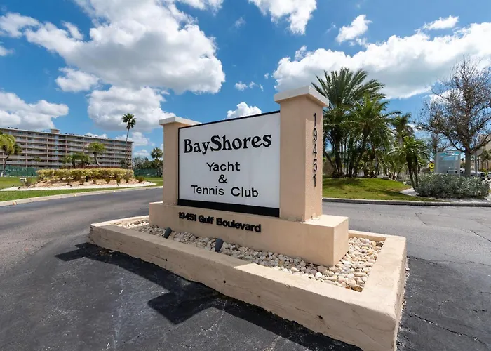 Bayshore Yacht & Tennis 409 - Premier